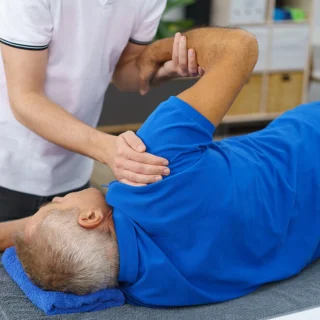 فیزیوتراپی شانه در کلینیک پاد